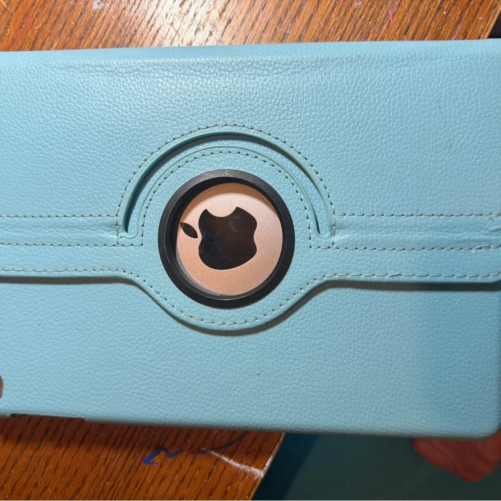 iPad Air 1st Gen 32GB Cellular - Picture 6 of 8